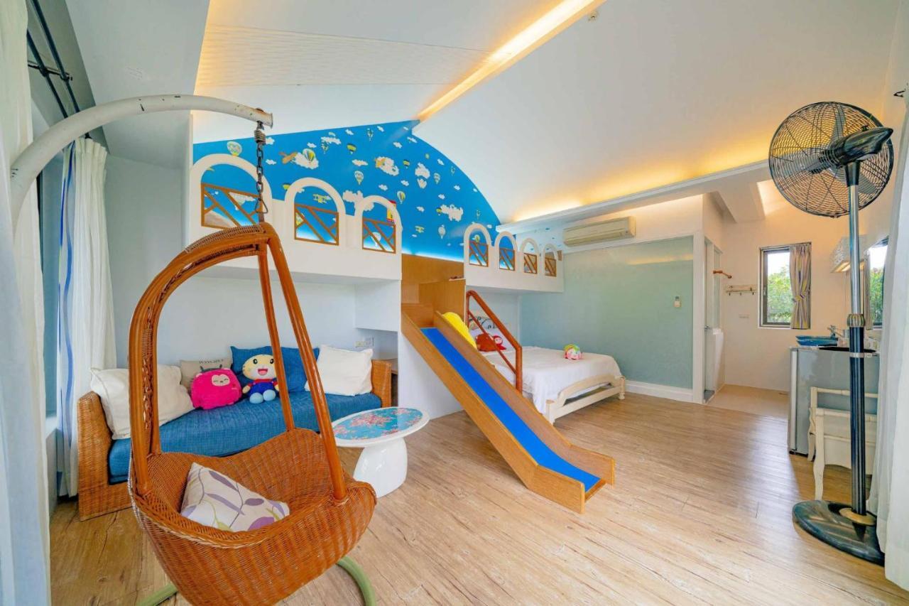 Rainbow Garden B&B Dongshan  Bagian luar foto