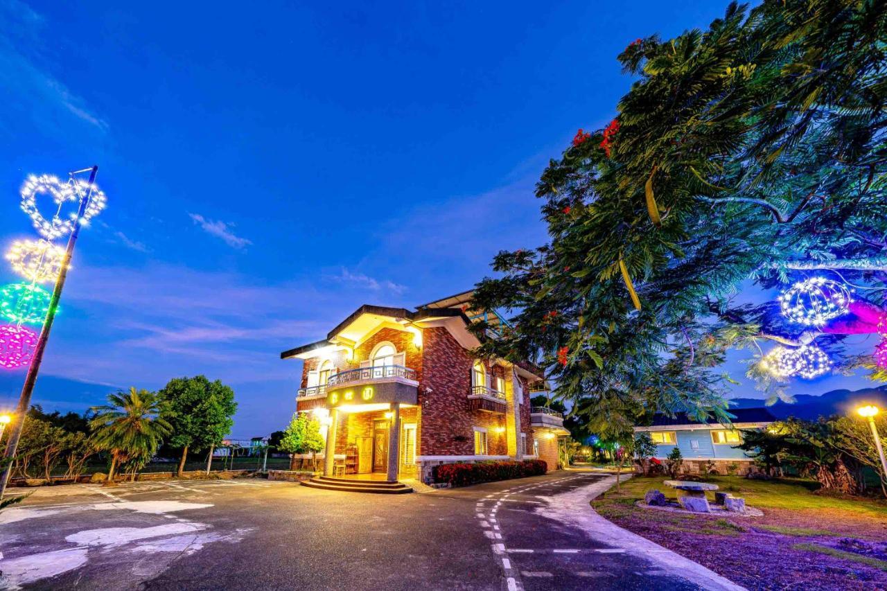 Rainbow Garden B&B Dongshan  Bagian luar foto