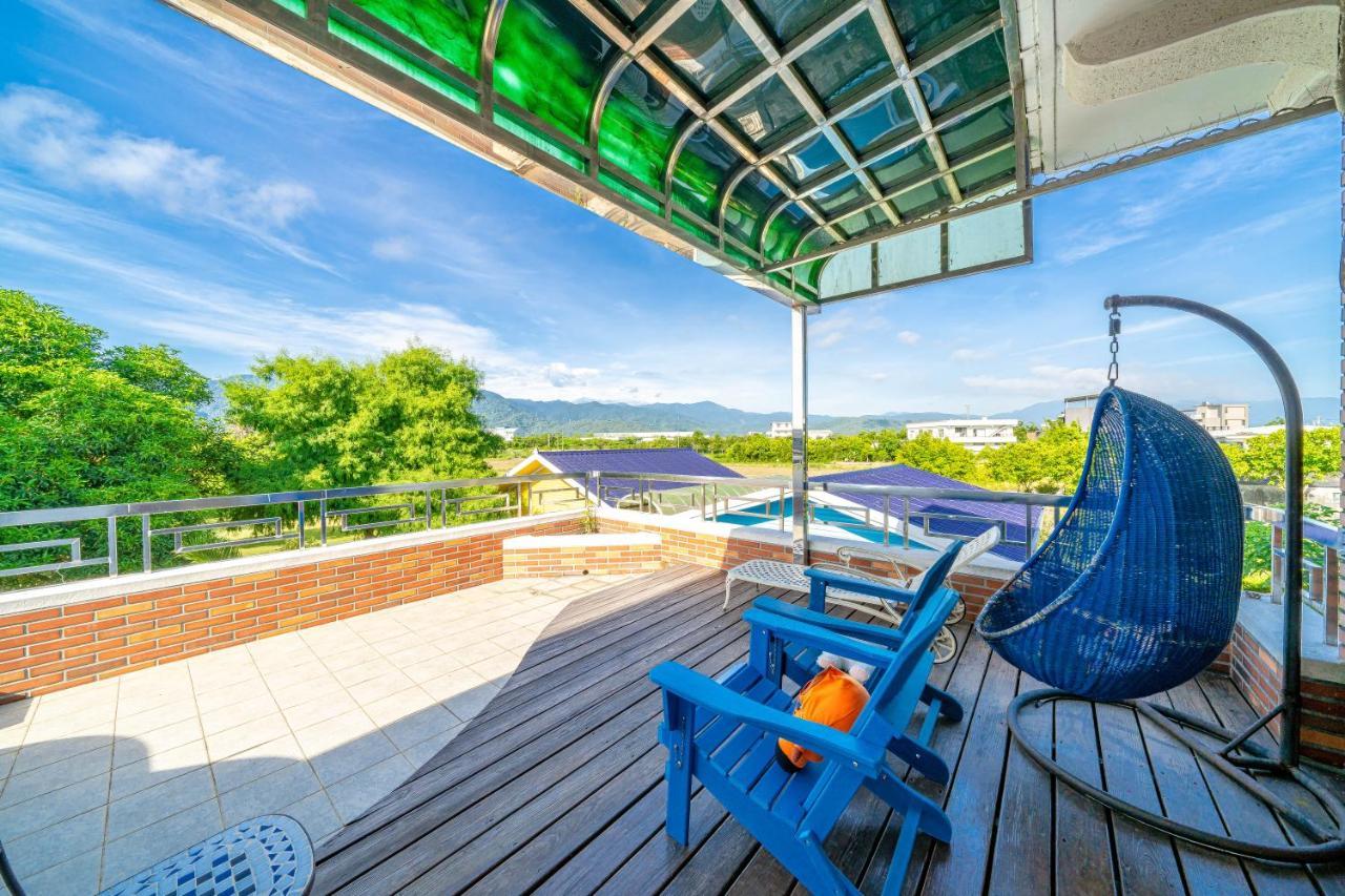 Rainbow Garden B&B Dongshan  Bagian luar foto