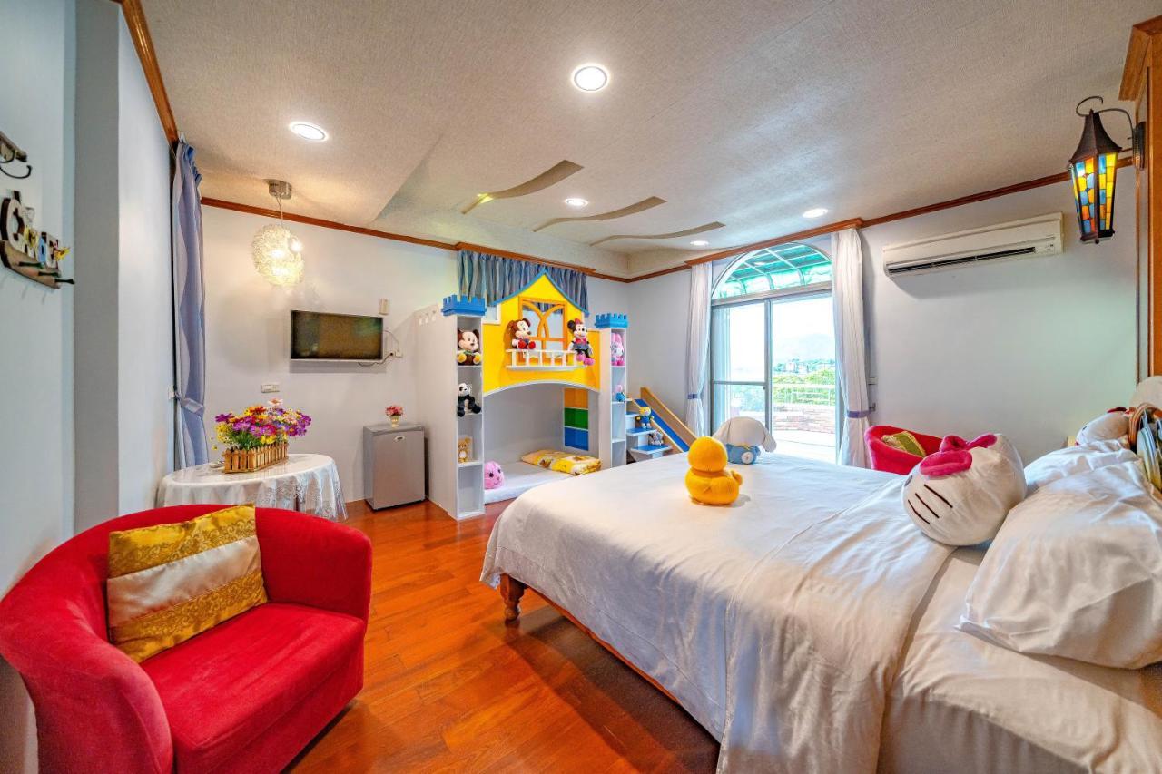 Rainbow Garden B&B Dongshan  Bagian luar foto